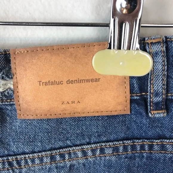 ZARA Ripped Floral Denim Skirt​​​​​ - Picture 5 of 7